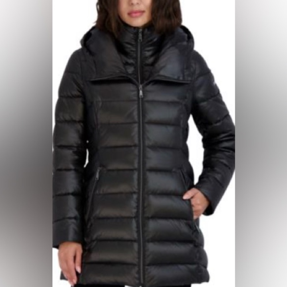 TAHARI Women's Shine Bibbed Hooded Puffer Coat